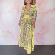 Lívia – Vestido Elegante com Decote em V