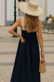 Thea - Vestido Elegante com Decote Transpassado