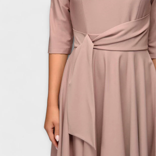 Ana - Vestido Midi Elegante com Cintura Laçada