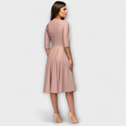 Ana - Vestido Midi Elegante com Cintura Laçada