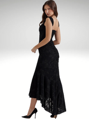 VESTIDO SEREIA EM RENDA LUXUOSA