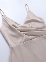 Paulita - Vestido de Cetim Elegante